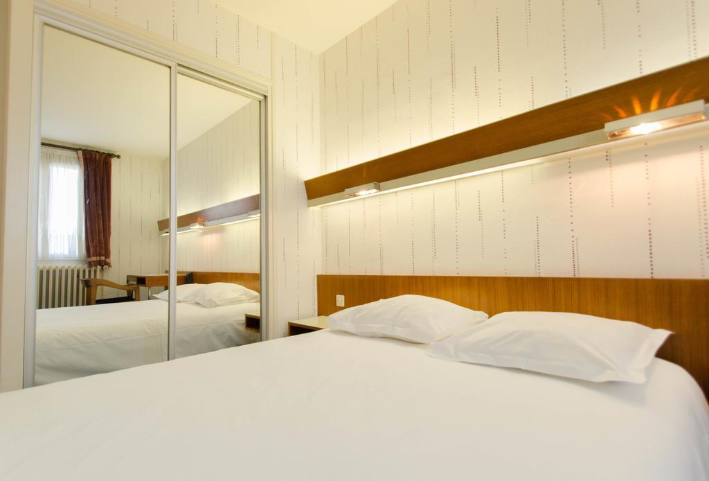 Le Homard Bleu Hotel Berck Стая снимка